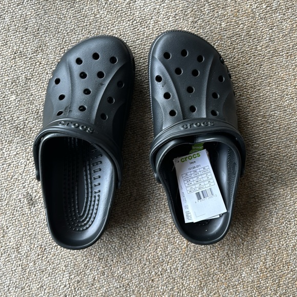 NWT Black Crocs - Picture 3 of 4